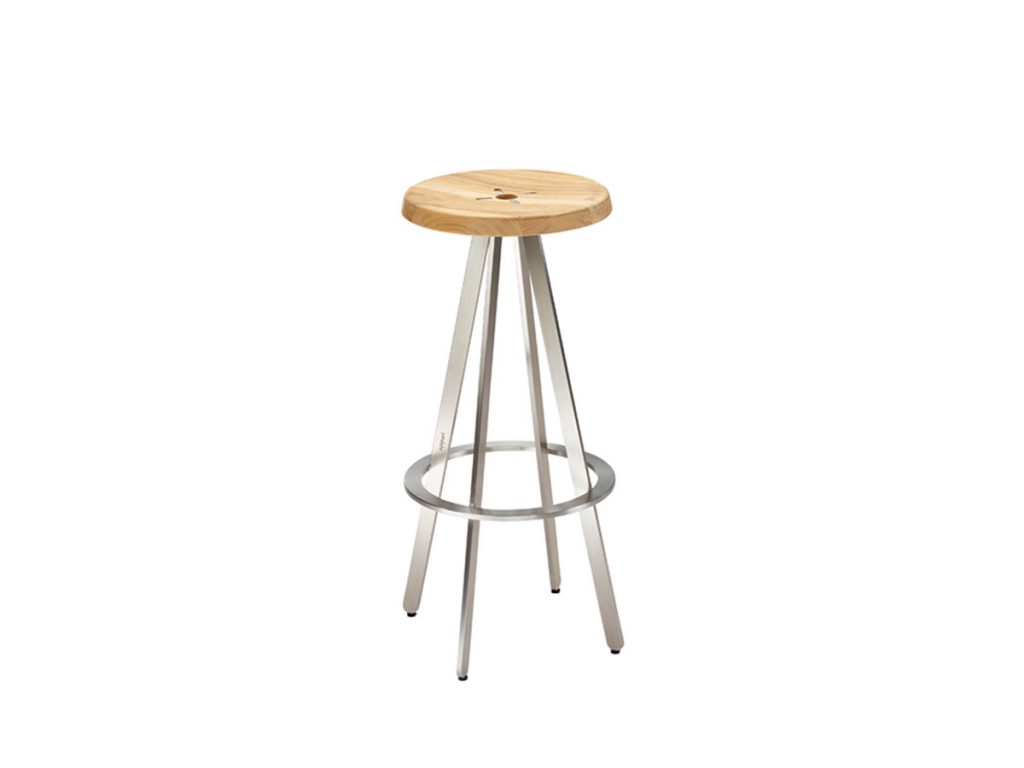 yix-barhocker-studio-01_gross