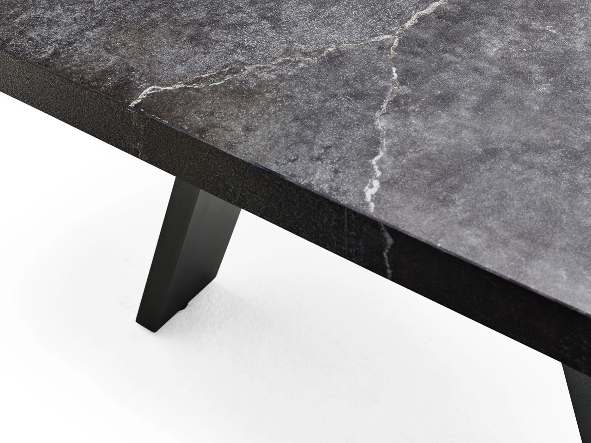 rock-tisch-detail-02